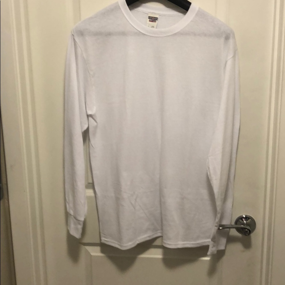 Long sleeve white T-shirt